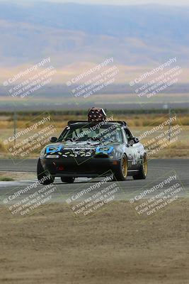 media/Sep-30-2023-24 Hours of Lemons (Sat) [[2c7df1e0b8]]/Track Photos/10am (Star Mazda)/